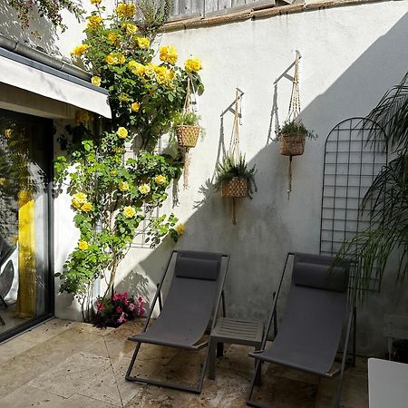 Appartements 3 Etoiles Terrasse Ou Patio Intra-Muros Aigues-Mortes Exterior foto